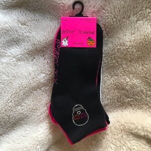 Betsey Johnson Skull Socks